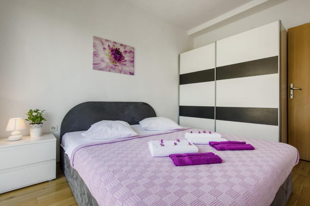 Apartments Lenija Ядрия Екстериор снимка