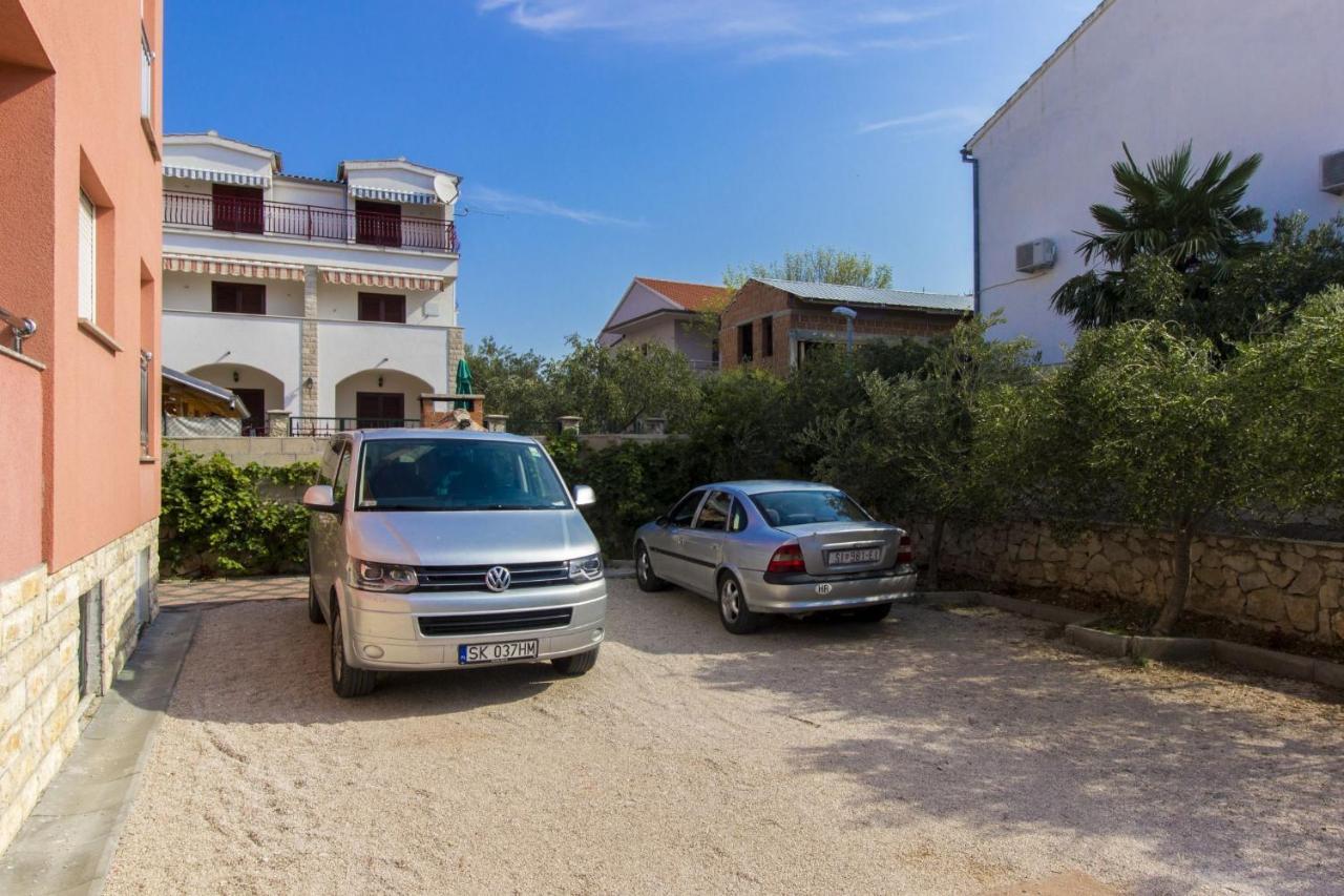 Apartments Lenija Ядрия Екстериор снимка